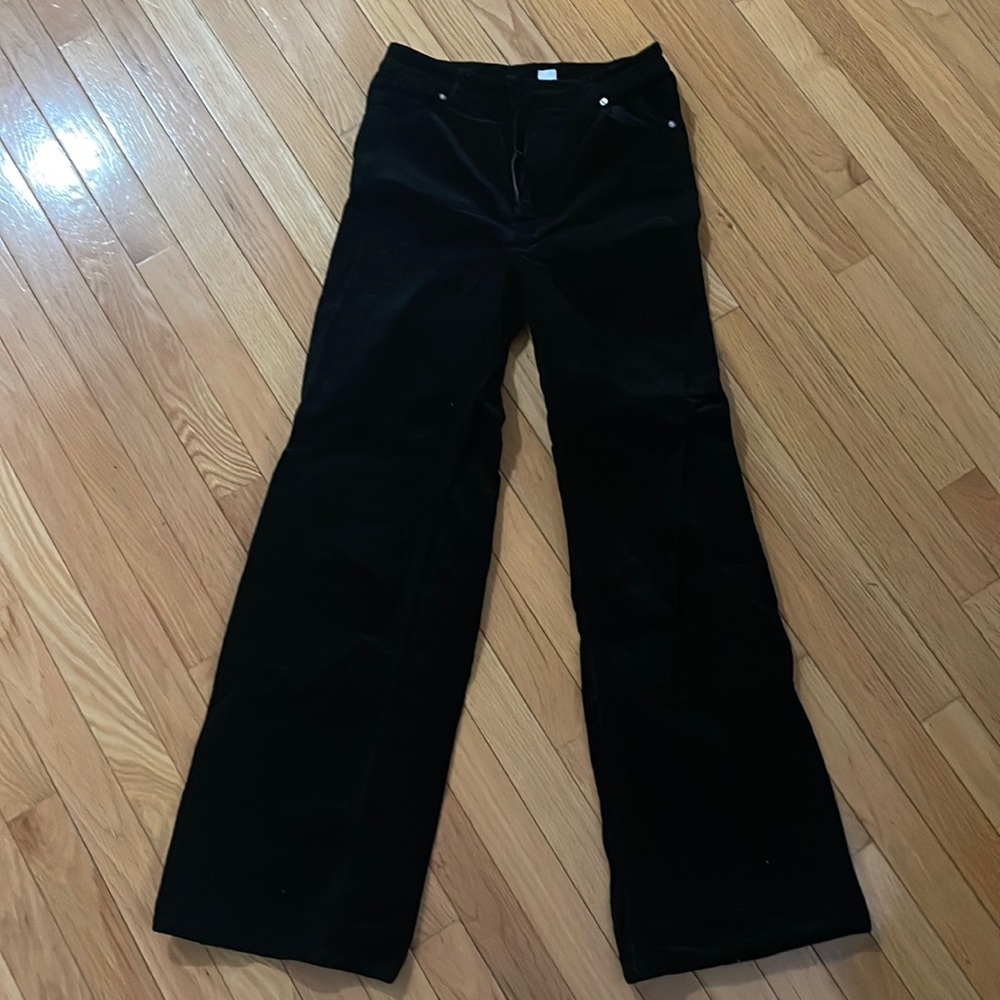 H&M SIZE 6 CORDUROY PANTS